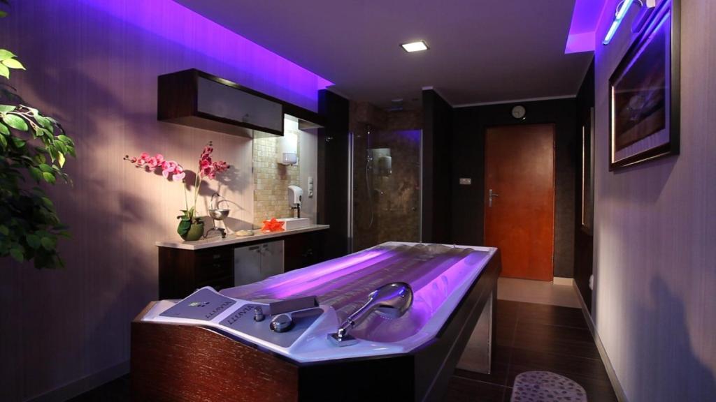 Niedzwiadek Hotel 3*